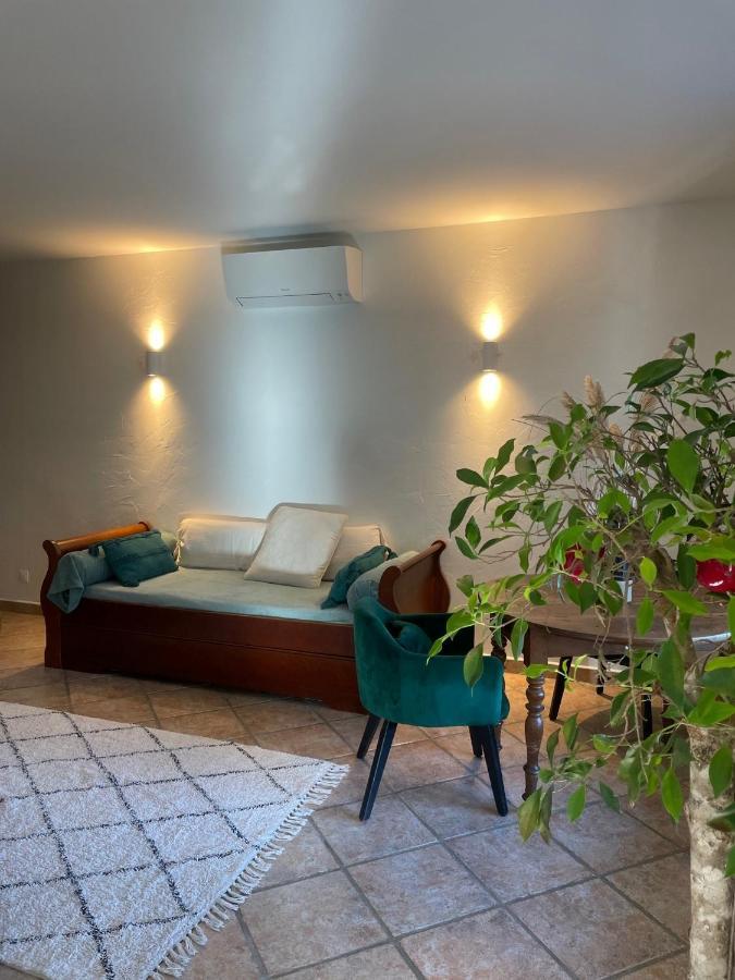 Ferienwohnung Domaine Des Tuilieres Avec Jacuzzi Vallauris Exterior foto