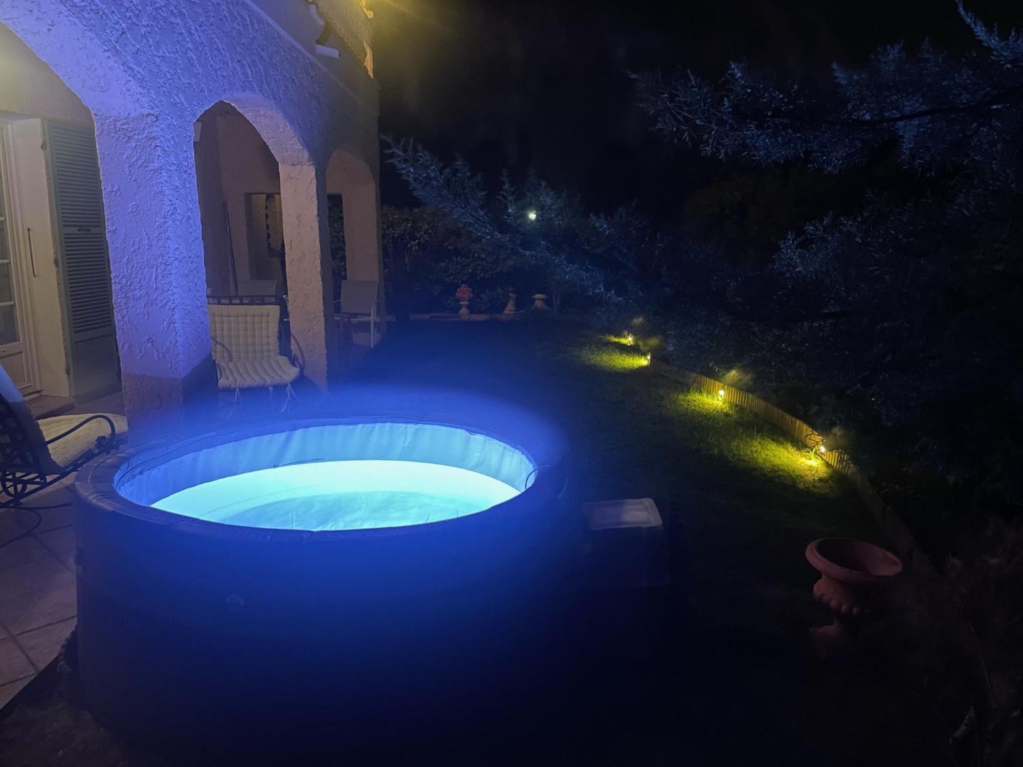 Ferienwohnung Domaine Des Tuilieres Avec Jacuzzi Vallauris Exterior foto